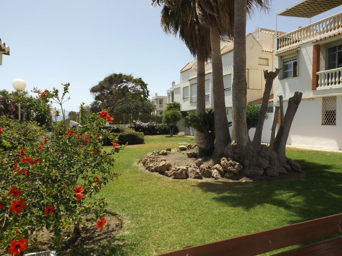 Encantadora Casa Benajarafe Exteriör bild